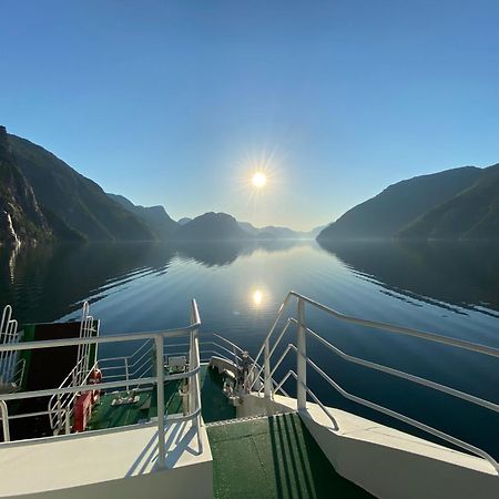 Florli 4444 Lysefjorden - Director'S Residence サンネス エクステリア 写真